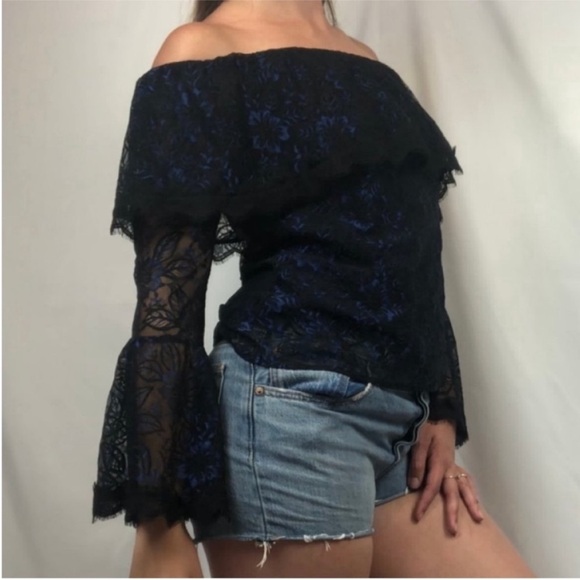 WHBM Floral Lace Off-Shoulder Bell Sleeve Blouse. 0. NWT. $110! - Picture 8 of 14